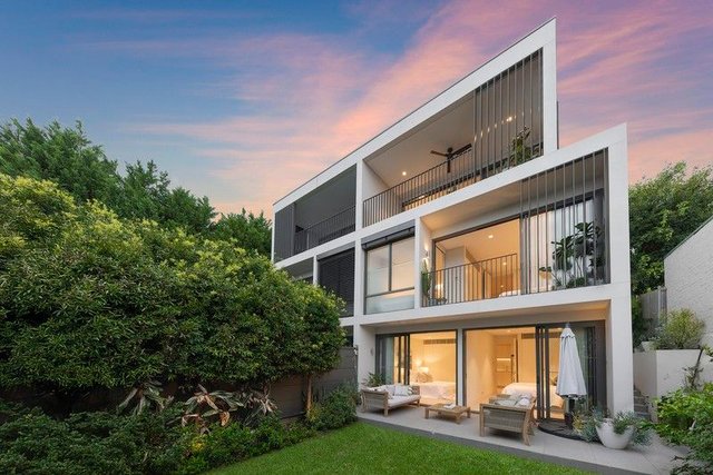 2/64 Gerard  Lane, NSW 2090