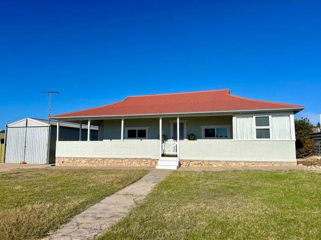 5 Marine Parade, SA 5581
