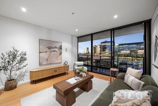 603/60 Lorimer Street, VIC 3008