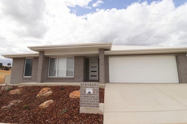 24 Wake Drive, NSW 2650