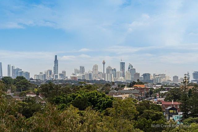 816/2 Brodie Spark Drive, NSW 2205