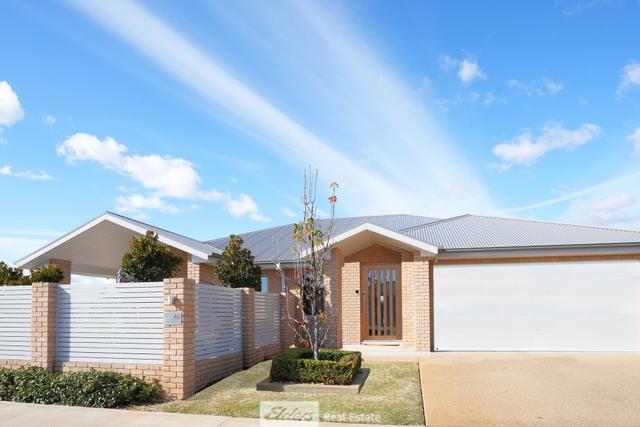 86 Madden Drive, NSW 2680