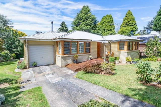 72-74 Govetts Leap Road, NSW 2785