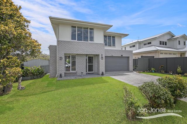 18 Weaber Street, QLD 4019