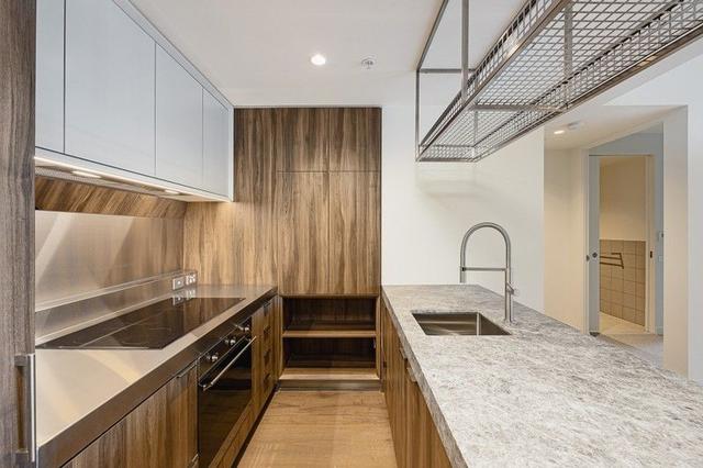 111/197 Edward Street, VIC 3057
