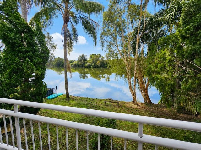 30 Emerton Crescent, QLD 4226