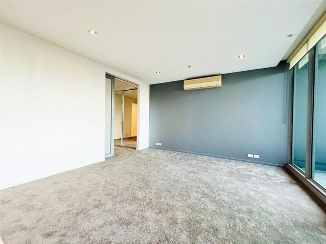 1611/8 Downie Street, VIC 3000