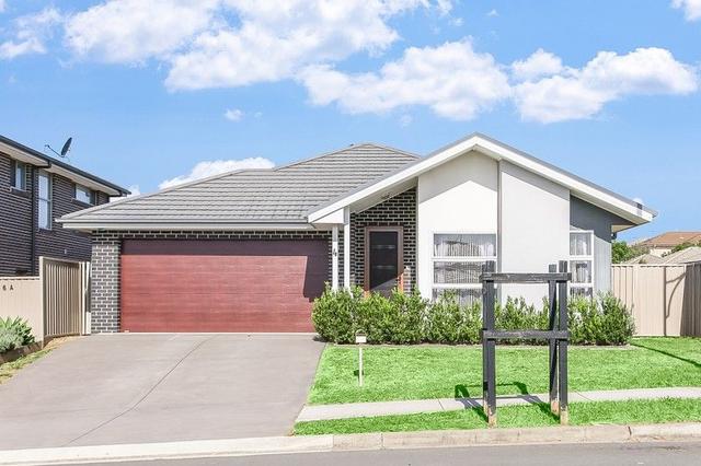 4 Higgins Avenue, NSW 2570