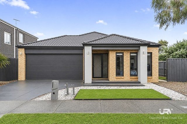 19 Urban Drive, VIC 3076