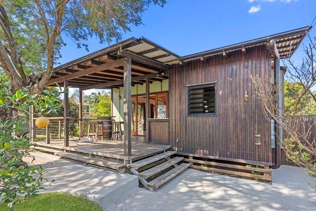 18 Oxley Parade, QLD 4183
