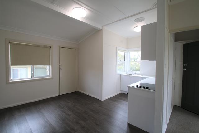 18 Moresby Street, NSW 2800