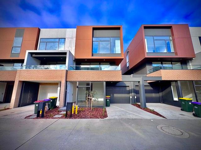 11 Jasmine Circuit, VIC 3150