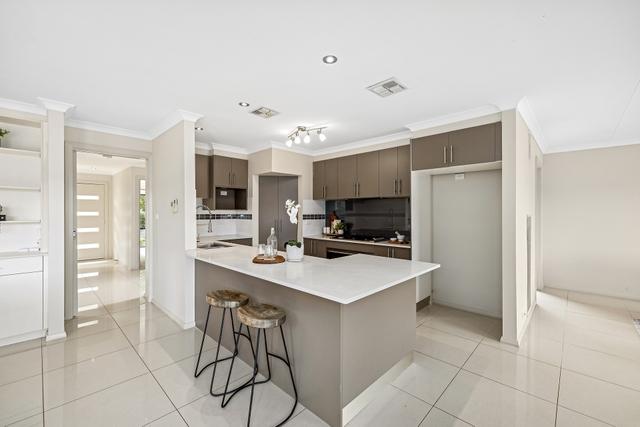27 Manning Clark Crescent, ACT 2913