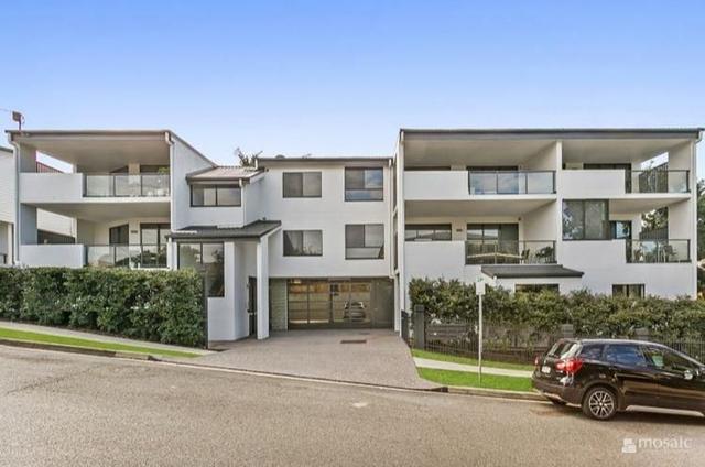 7/16 Shottery Street, QLD 4104