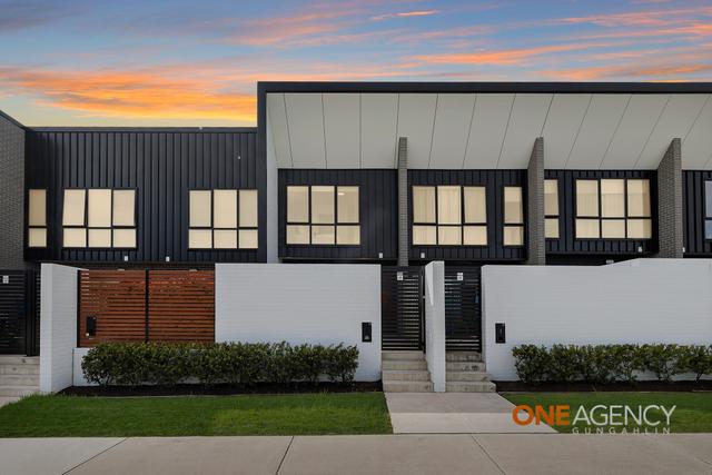 2D Harold White Avenue, ACT 2611