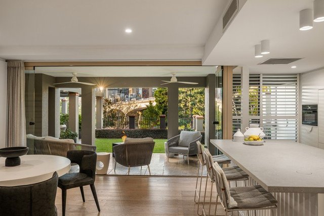 1/50 Lower River Terrace, QLD 4101