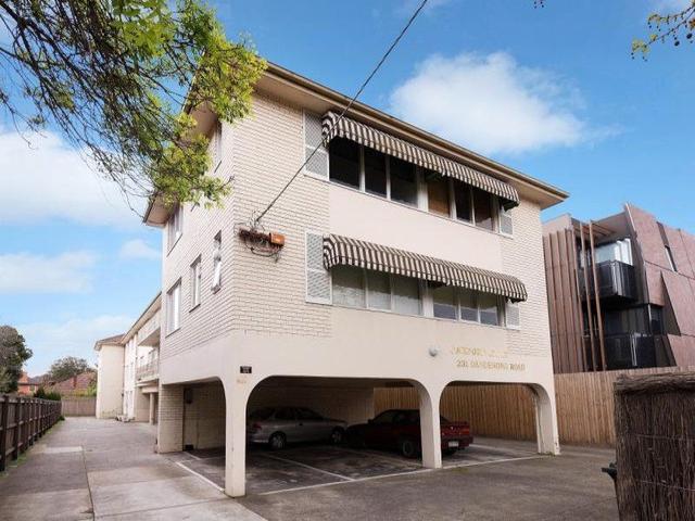 14/231 Dandenong Road, VIC 3181