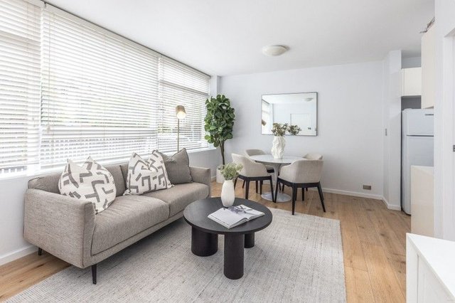 9/78 Spofforth Street, NSW 2090