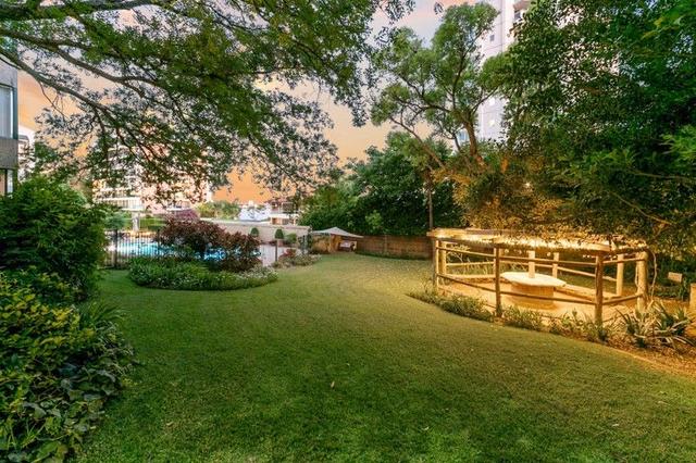 25/4 Crawley Avenue, WA 6009