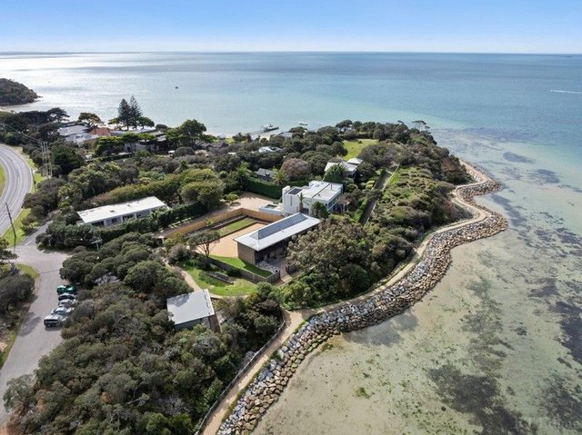 4 Leggett Way, VIC 3943