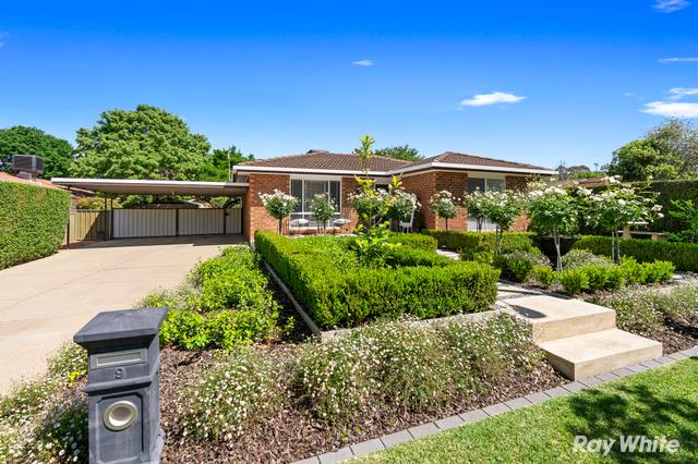 9 Atkins Place, NSW 2650
