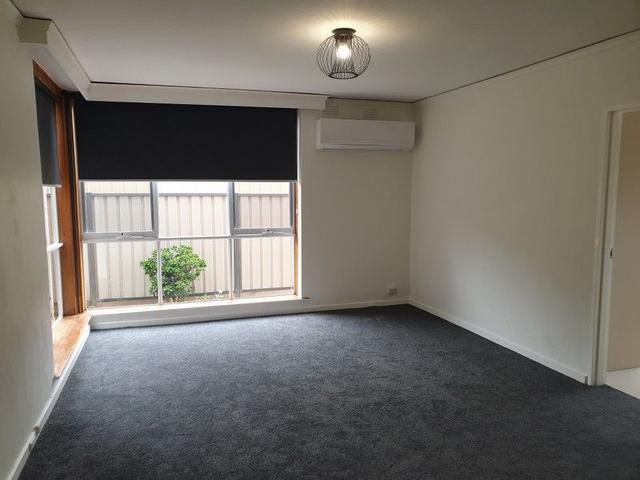 4/6 Navigator Street, VIC 3032