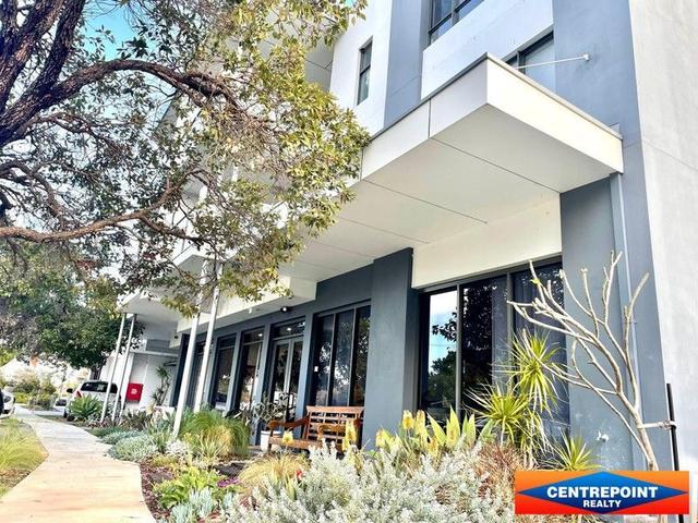 12/293 Guildford Road, WA 6051