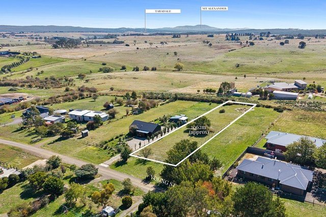 8 Young Street, VIC 3446