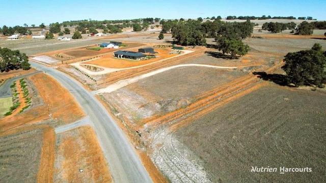 61 Daviesia Fairway, WA 6503