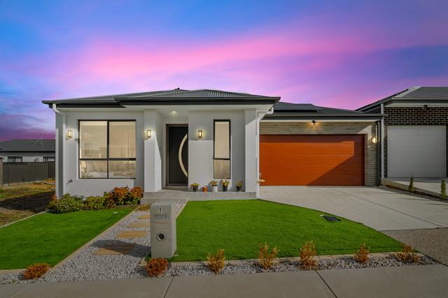 7 Chenoweth Street, ACT 2913