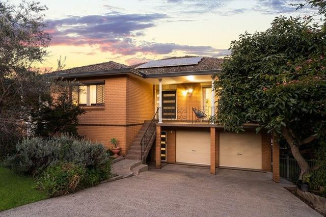 32 Phoenix Crescent, NSW 2170