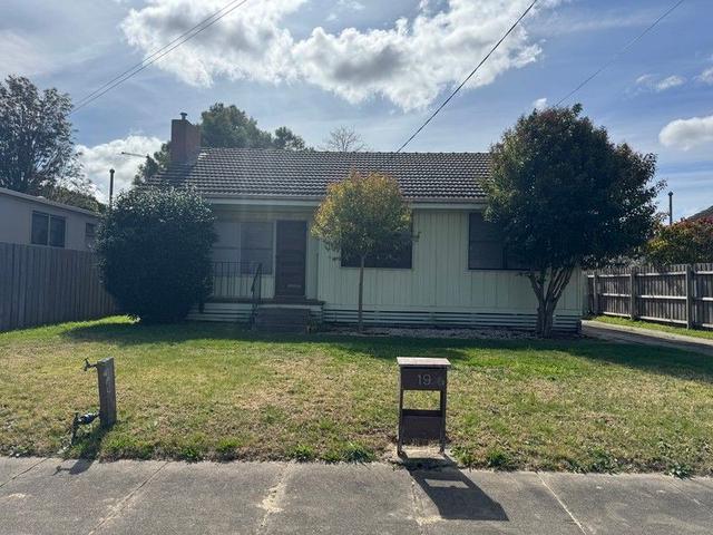 19 Mathieson St, VIC 3850