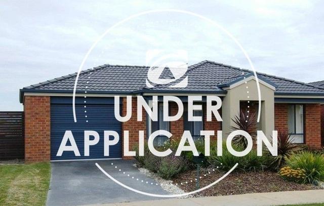 16 Howqua Place, VIC 3810