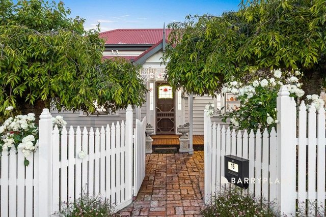 16 Kent Street, VIC 3820