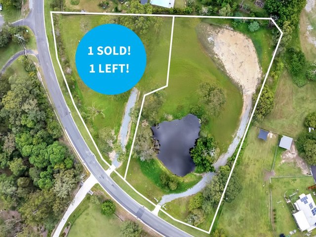 135 & 141 Country Crescent, QLD 4211