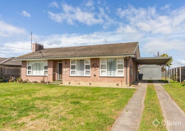 16 Lucknow Street, VIC 3875