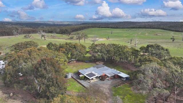 316 Pryors Road, VIC 3352