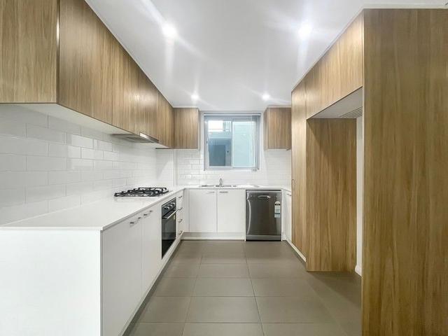 18/14-18 Peggy Street, NSW 2145