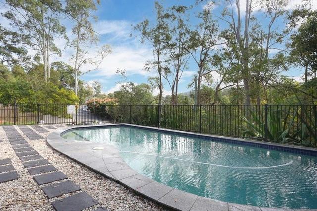 90 Burbong St, QLD 4069