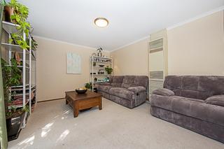 Lounge Room (2017-05-09)
