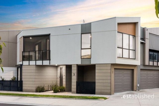 3 Waverley Place, VIC 3030