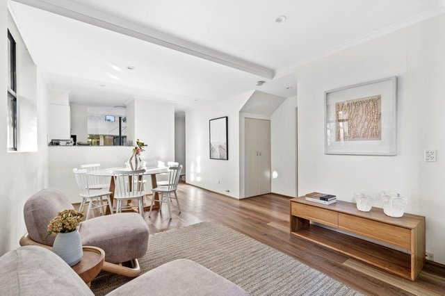 2/6 Cross Street, NSW 2009