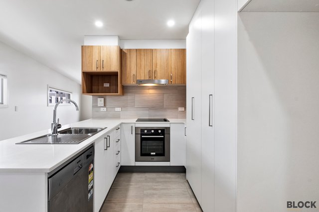 100/35 Oakden Street, ACT 2900