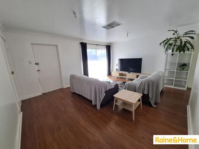 5 Otway Place, WA 6169