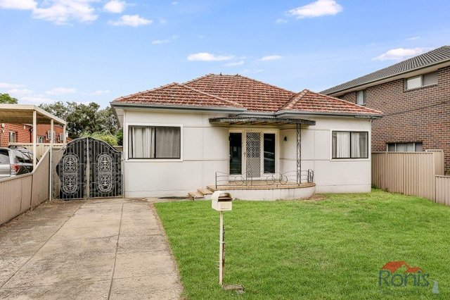 54 Gleeson Avenue, NSW 2200
