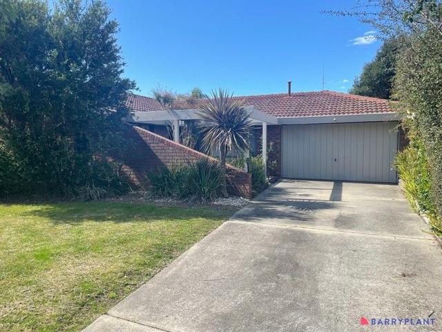 18 Stirling Avenue, VIC 3844