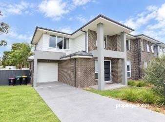 1B Barrett Place, NSW 2749