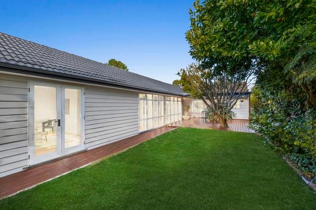 15 Bakers Road, VIC 3167