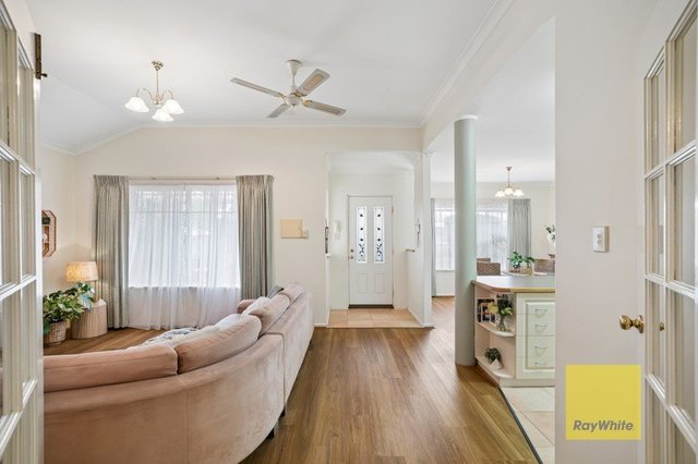 2/18 Canning Road, WA 6076