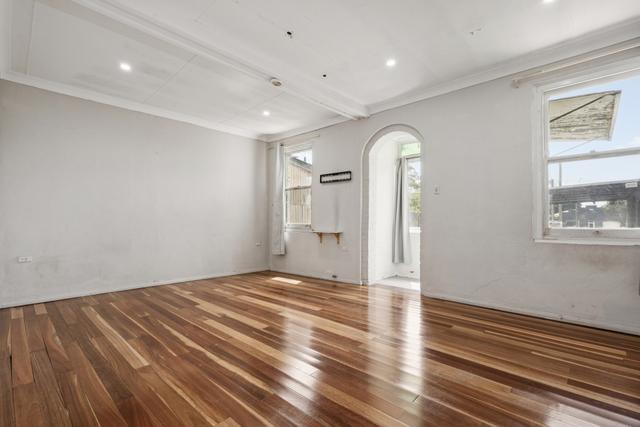 662 Forest Road, NSW 2207